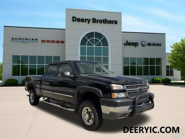 2005 Chevrolet Silverado 2500HD LS