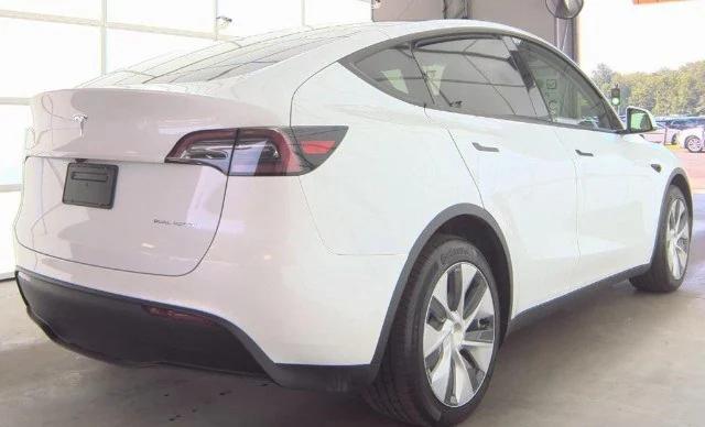 2023 Tesla Model Y Long Range Dual Motor All-Wheel Drive