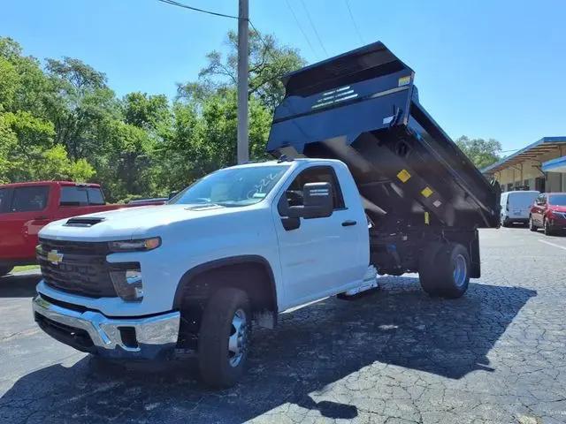 2025 Chevrolet Silverado 3500HD Work Truck