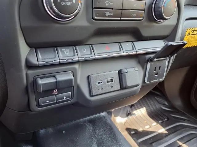 2025 Chevrolet Silverado 3500HD Work Truck