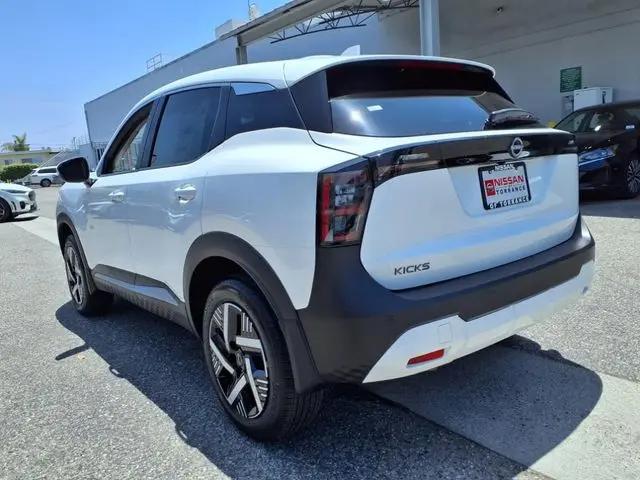 2025 Nissan Kicks SV Intelligent AWD