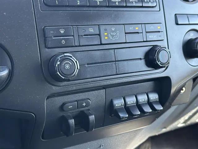 2014 Ford F-550 XL