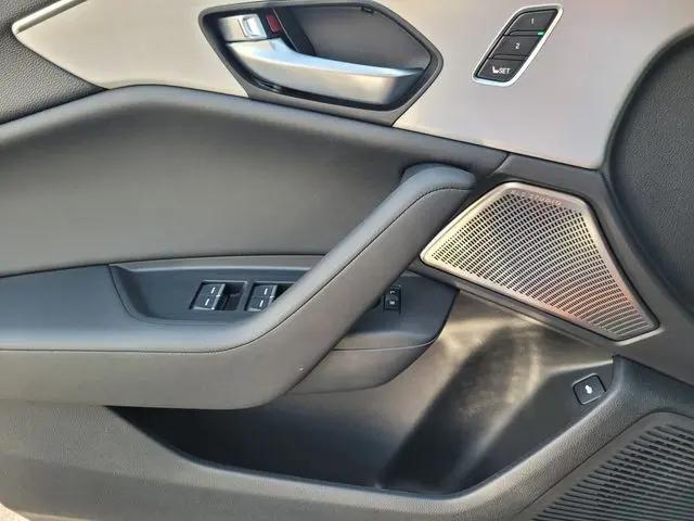2025 Acura TLX Technology Package