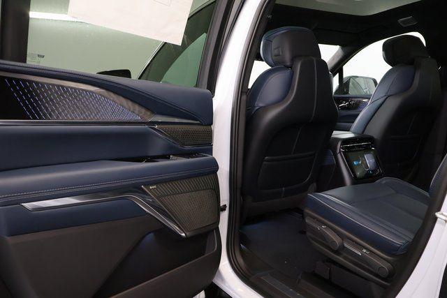 2026 Cadillac Escalade IQL Premium Luxury AWD