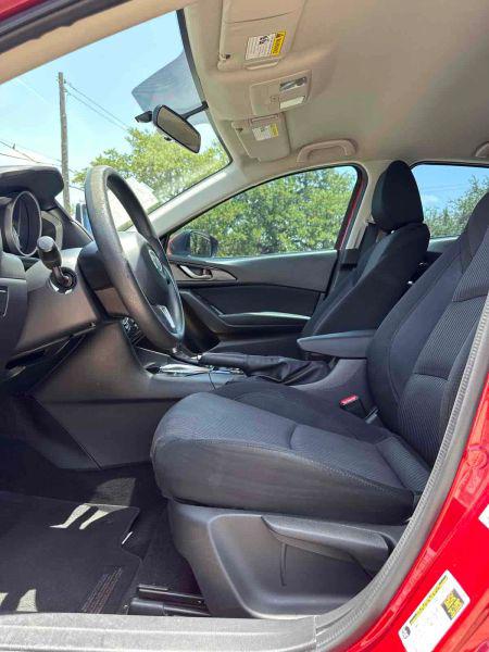 2016 Mazda Mazda3 i Sport