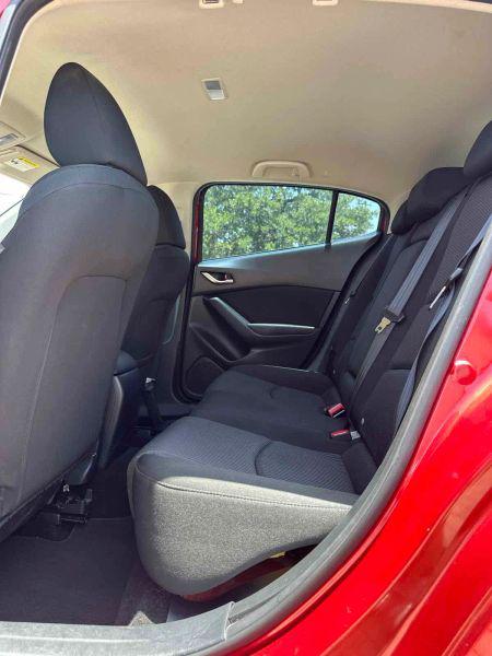 2016 Mazda Mazda3 i Sport