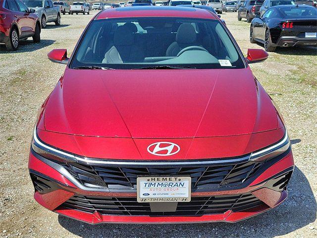 2025 Hyundai Elantra SEL - Photo 21