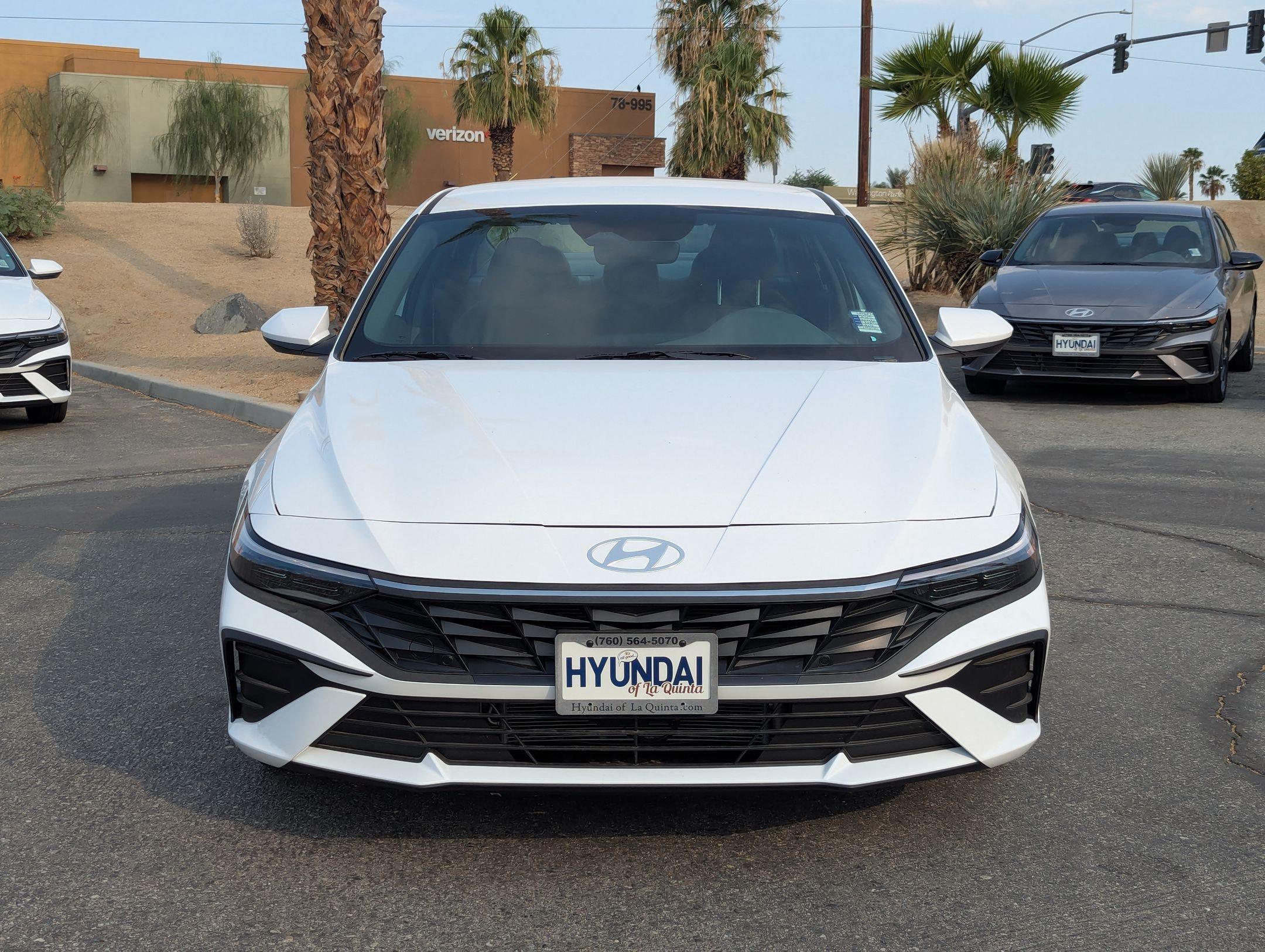 2025 Hyundai Elantra SEL - Photo 8
