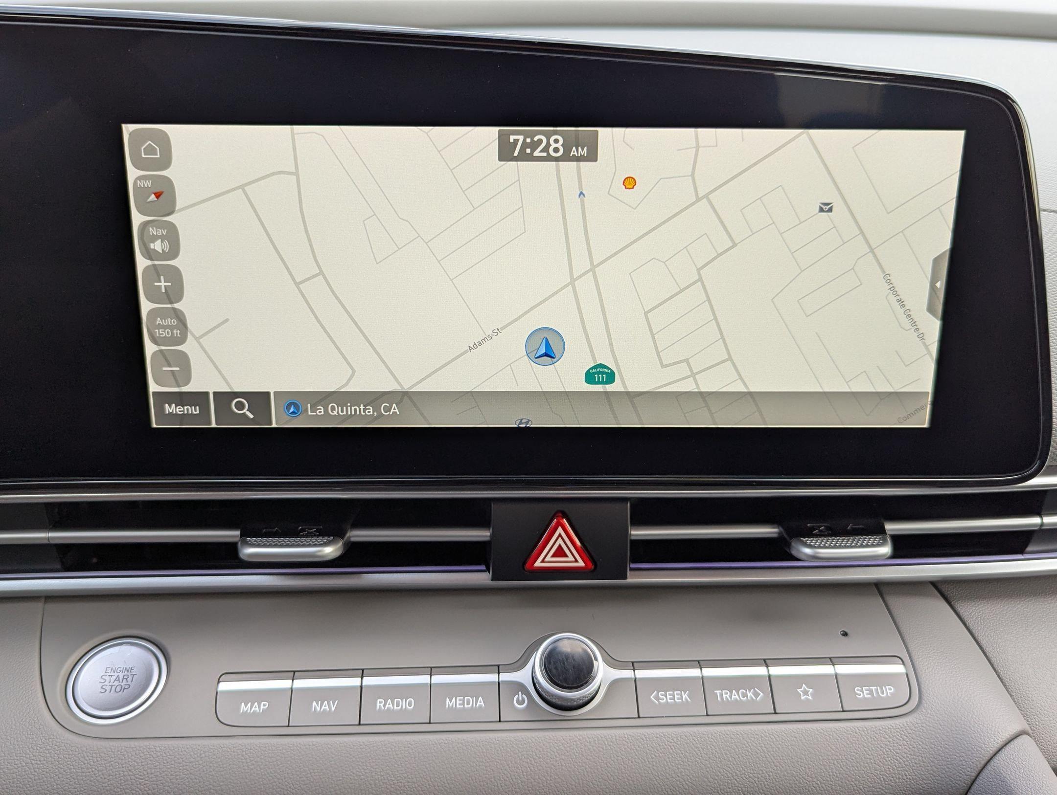 2025 Hyundai Elantra SEL - Photo 18