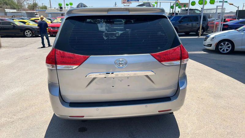 2011 Toyota Sienna Limited