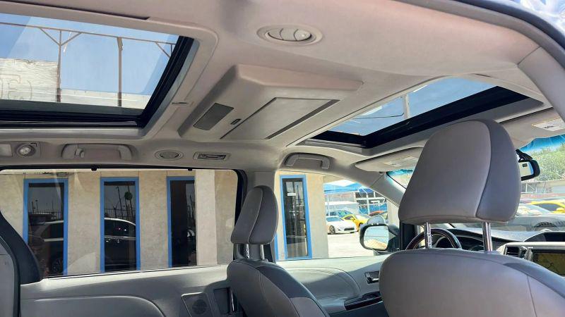 2011 Toyota Sienna Limited
