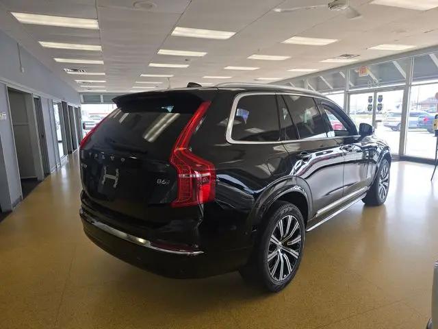 2023 Volvo XC90 B6 Plus 7-Seater