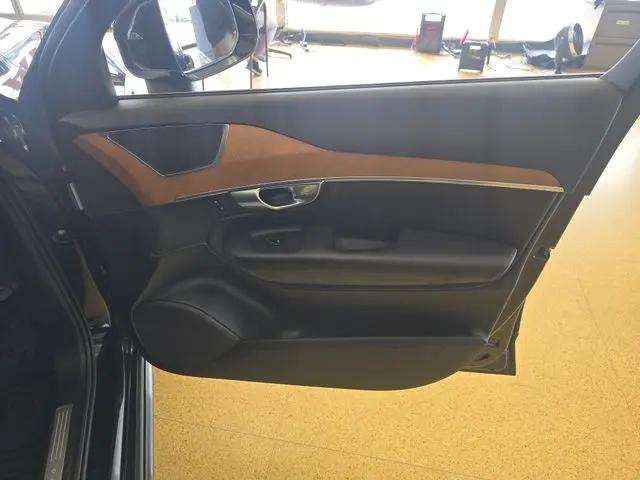 2023 Volvo XC90 B6 Plus 7-Seater