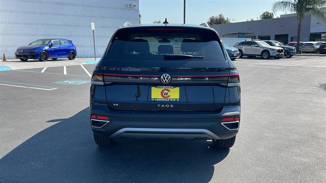 2025 Volkswagen Taos 1.5T SE