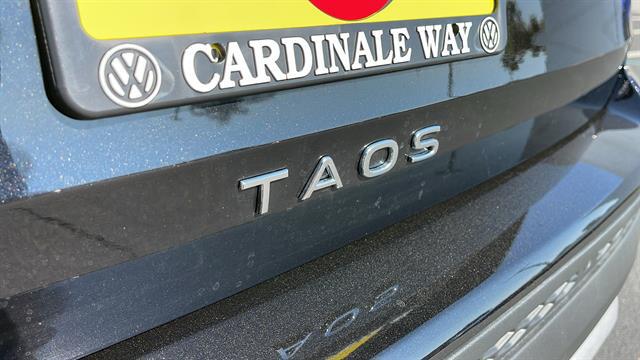 2025 Volkswagen Taos 1.5T SE