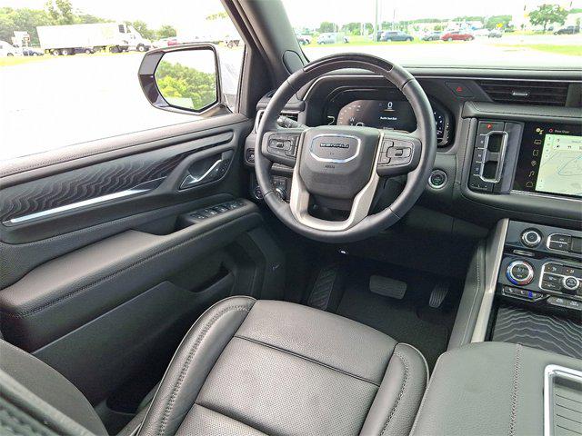 2024 GMC Yukon 4WD Denali