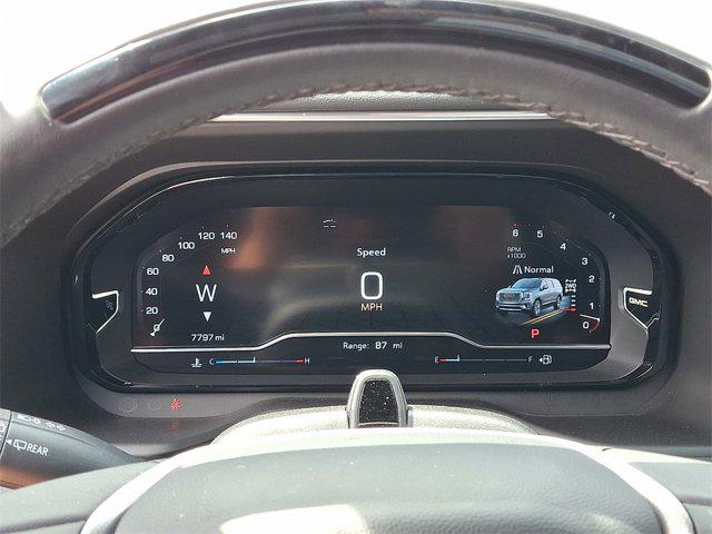 2024 GMC Yukon 4WD Denali