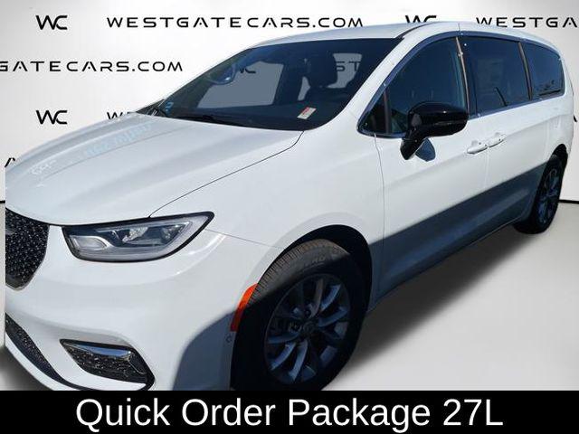 2026 Chrysler Pacifica PACIFICA SELECT AWD