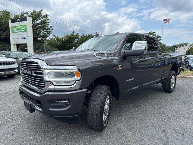 2024 RAM 2500 Laramie Crew Cab 4x4 64 Box