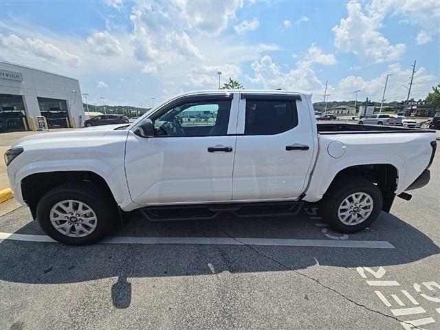 2024 Toyota Tacoma SR 4WD