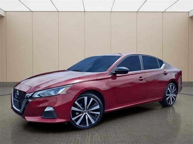 2021 Nissan Altima SR FWD