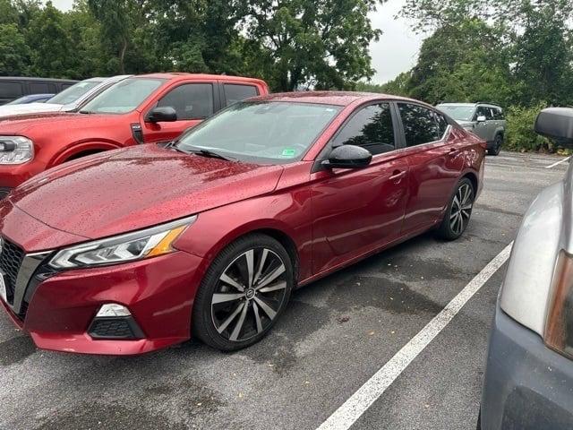 2021 Nissan Altima SR FWD