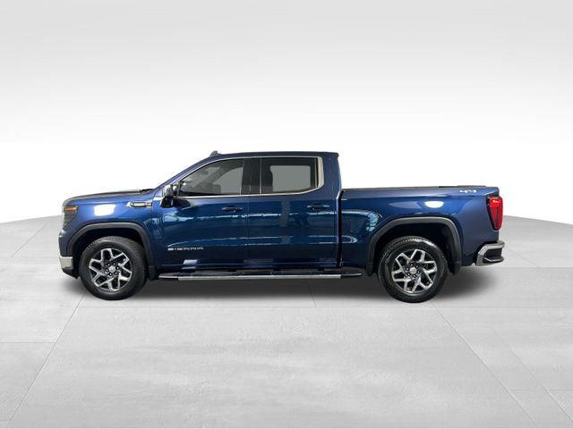 2023 GMC Sierra 1500 4WD Crew Cab Short Box SLE