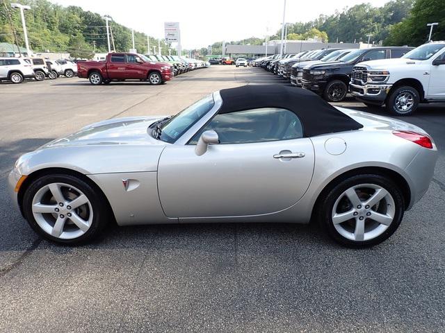 2006 Pontiac Solstice Base