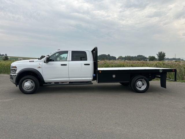 2025 RAM Ram 5500 Chassis Cab RAM 5500 TRADESMAN CHASSIS CREW CAB 4X4 84 CA 2025 RAM Ram 5500 Chassis Cab RAM 5500 TRADESMAN CHASSIS CREW CAB 4X4 84 CA