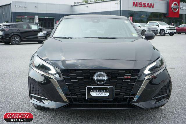 2025 Nissan Altima SR FWD