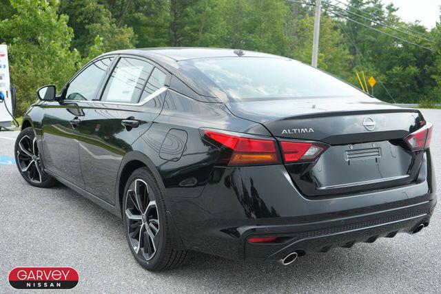 2025 Nissan Altima SR FWD