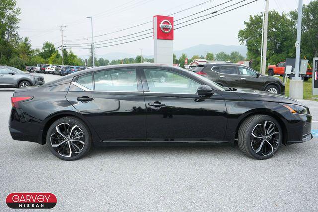 2025 Nissan Altima SR FWD
