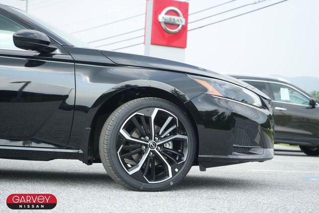 2025 Nissan Altima SR FWD