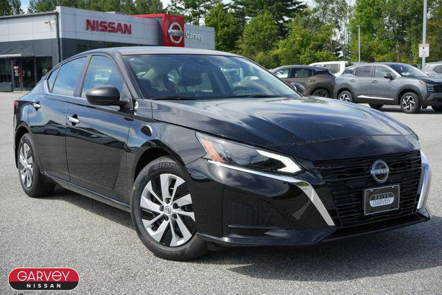 2025 Nissan Altima S FWD for sale in Clarendon, VT