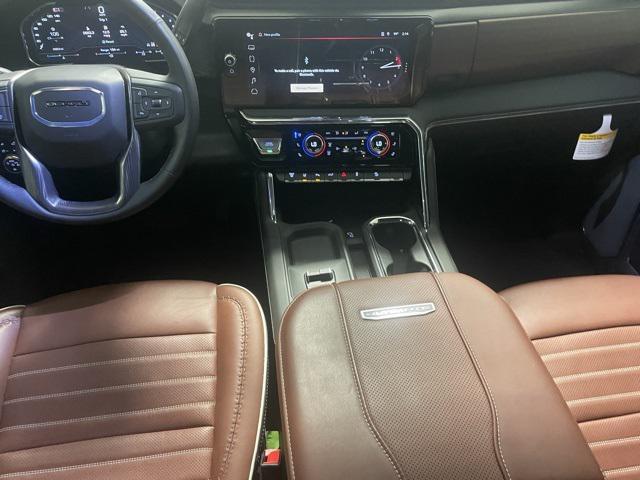 2025 GMC Sierra 2500HD 4WD Crew Cab Standard Bed Denali Ultimate