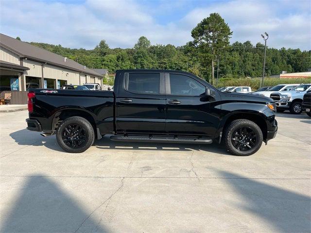 2024 Chevrolet Silverado 1500 4WD Crew Cab Short Bed Custom