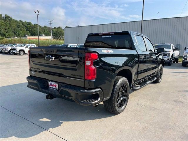 2024 Chevrolet Silverado 1500 4WD Crew Cab Short Bed Custom