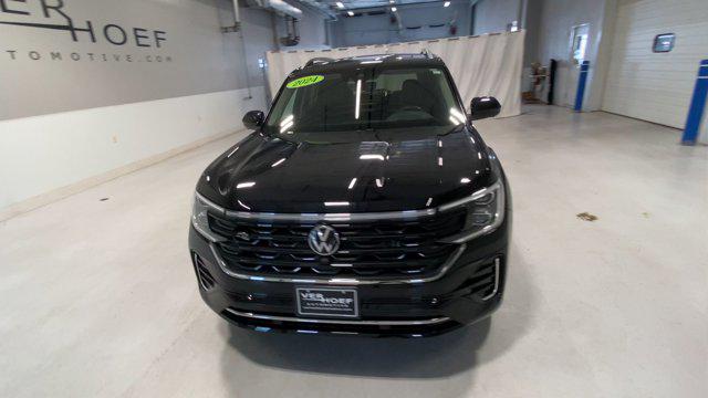 2024 Volkswagen Atlas 2.0T SEL Premium R-Line