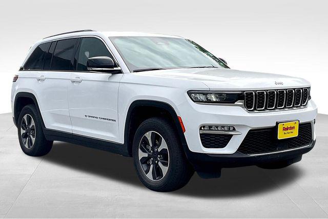 2024 Jeep Grand Cherokee 4xe 4xe 2024 Jeep Grand Cherokee 4xe 4xe