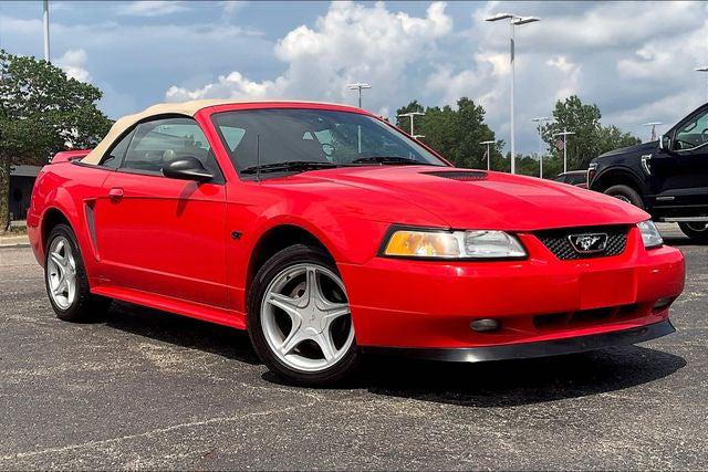 2000 Ford Mustang GT