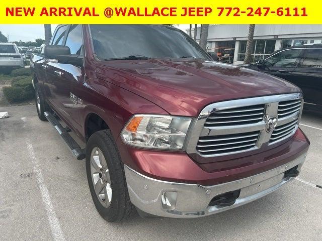 2017 RAM 1500 Big Horn Crew Cab 4x4 64 Box