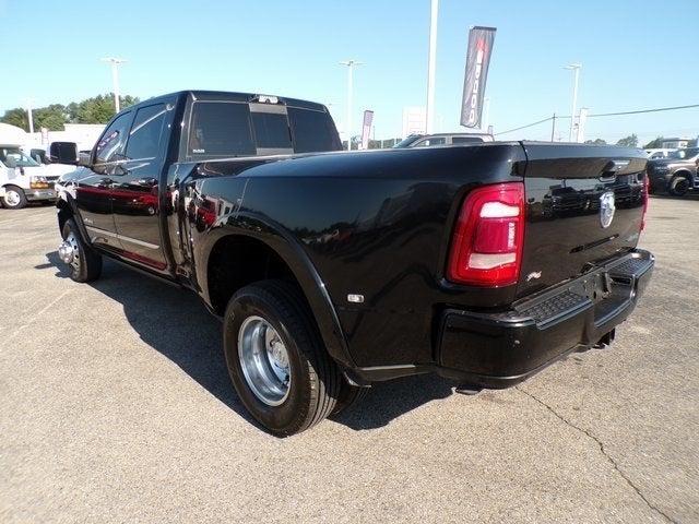 2021 RAM 3500 Limited Crew Cab 4x4 8 Box