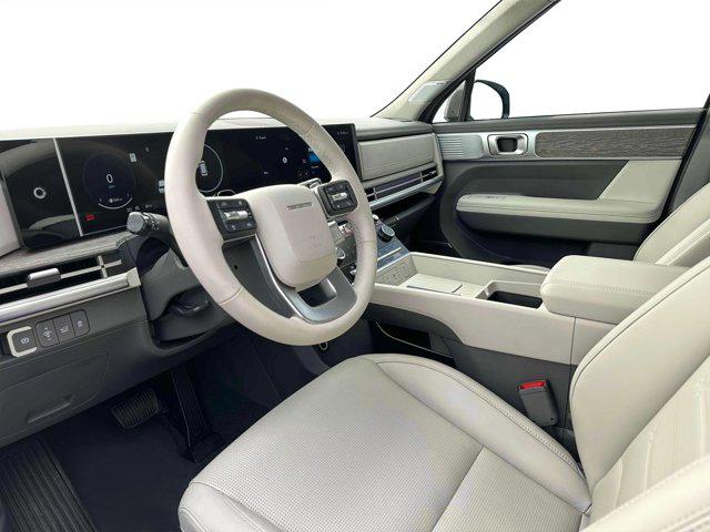 2025 Hyundai Santa Fe Limited - Photo 14