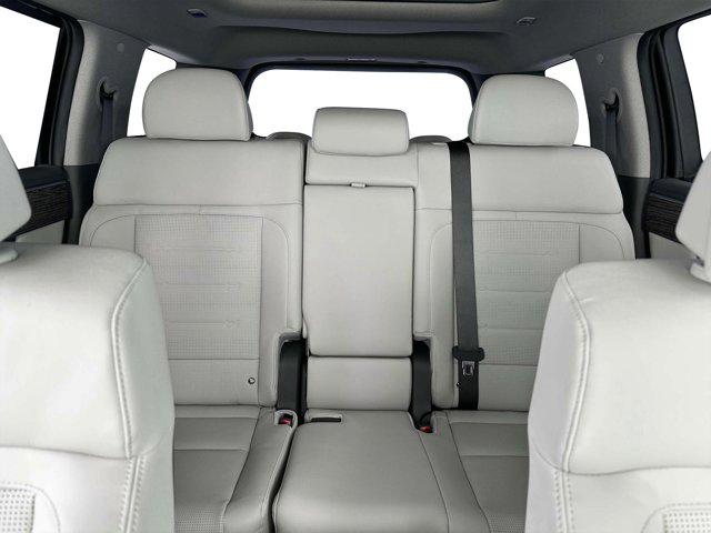 2025 Hyundai Santa Fe Limited - Photo 16