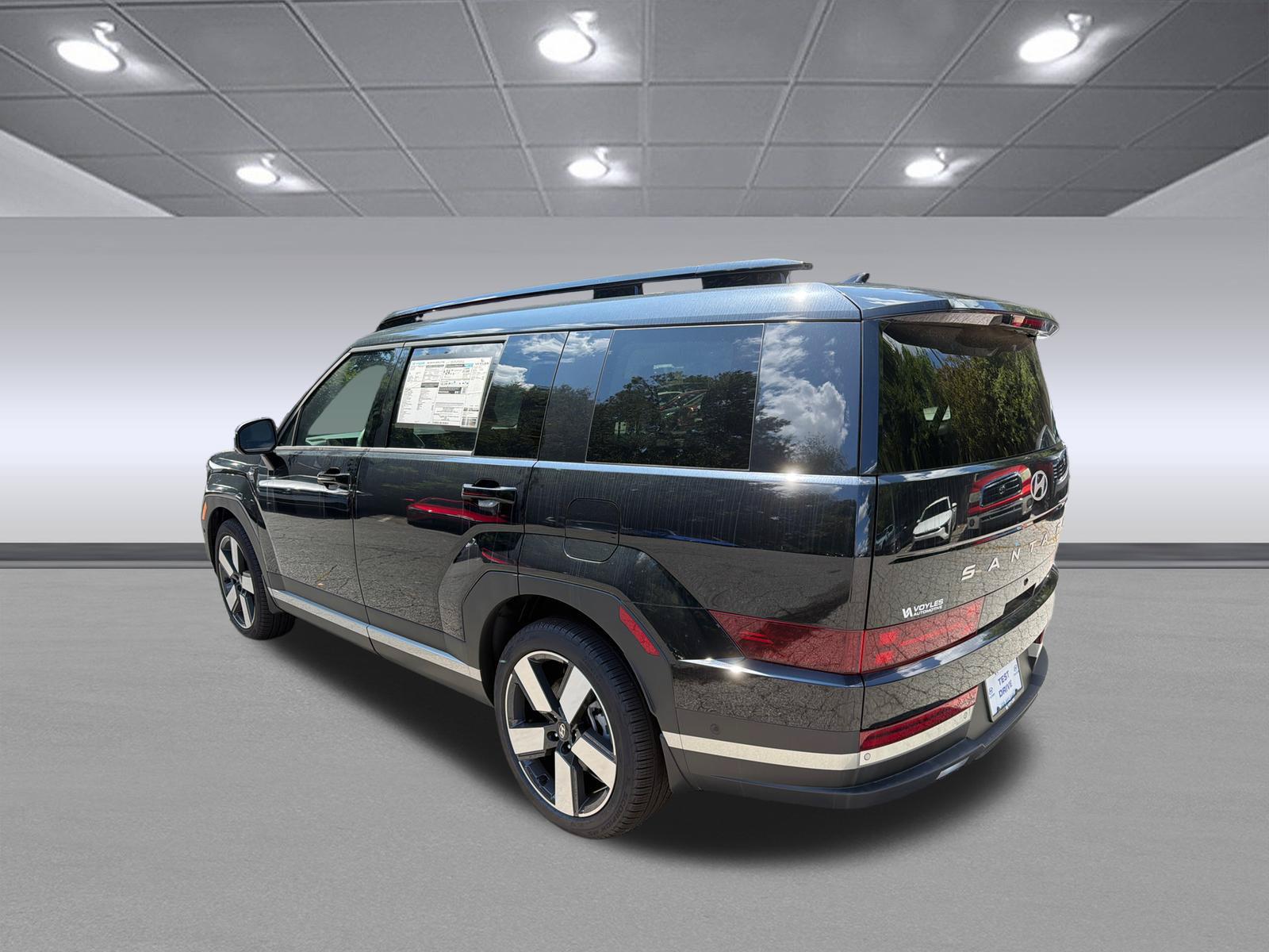 2025 Hyundai Santa Fe Limited - Photo 7