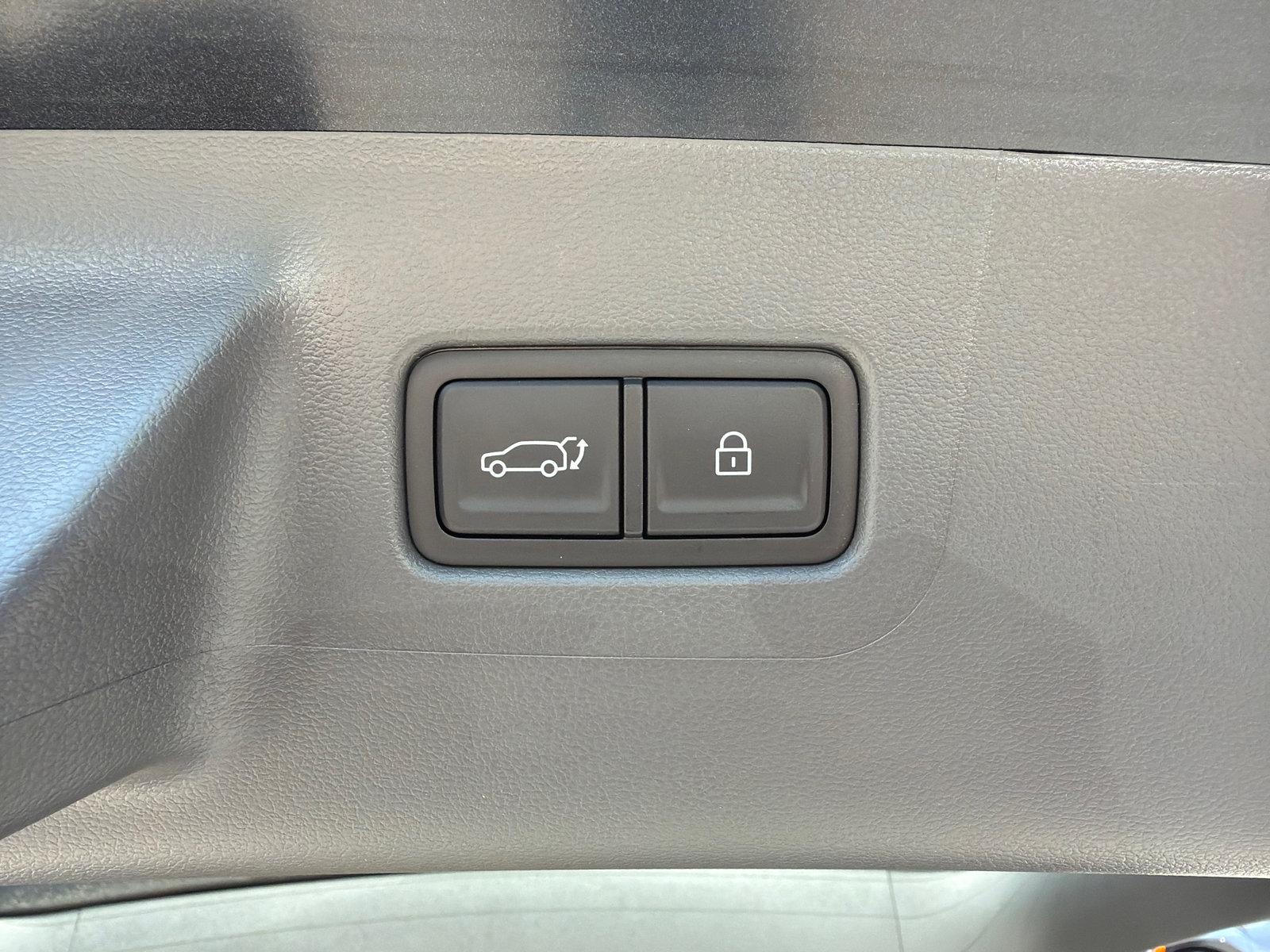 2025 Hyundai Santa Fe Limited - Photo 16