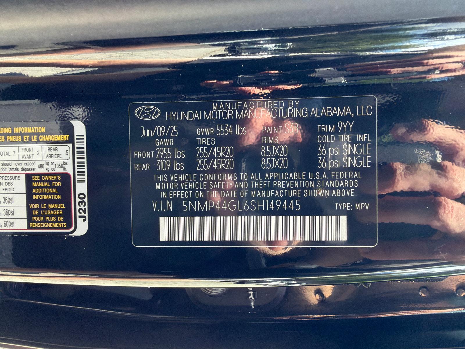2025 Hyundai Santa Fe Limited - Photo 28