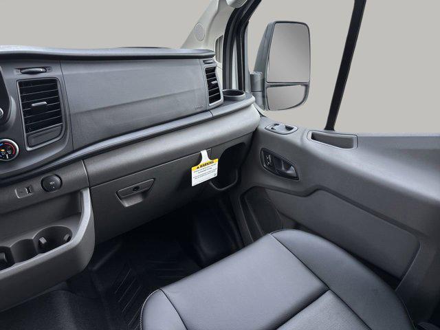 2025 Ford Transit Cargo Van Unknown