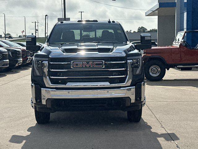 2025 GMC Sierra 3500HD 4WD Crew Cab Long Bed SLT