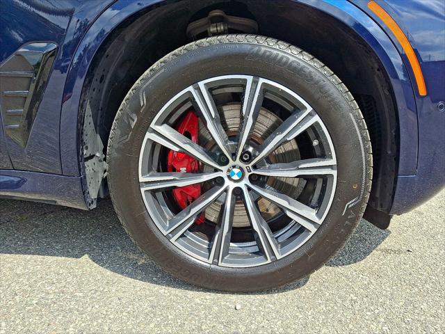 2025 BMW X5 M60i